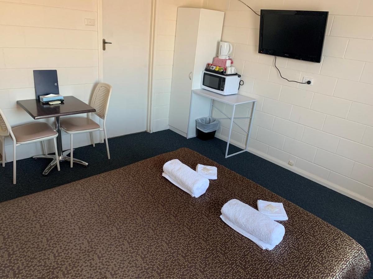 East West Motel Ceduna Esterno foto