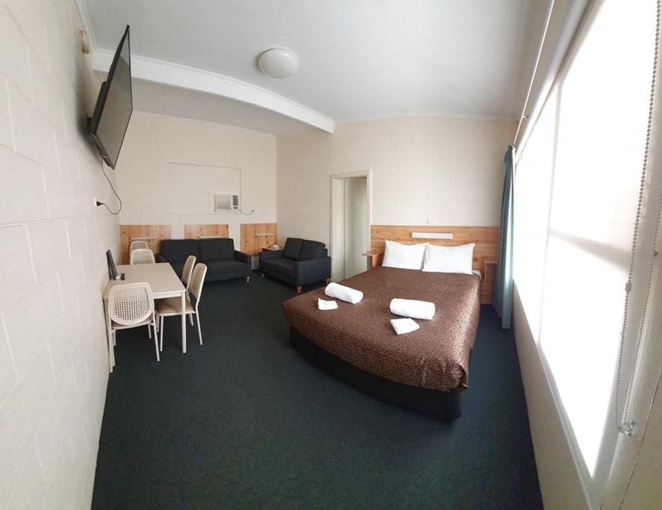 East West Motel Ceduna Esterno foto