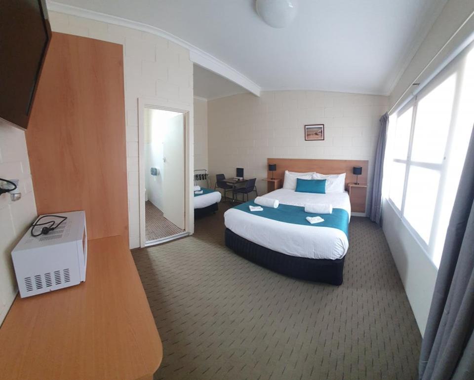 East West Motel Ceduna Esterno foto