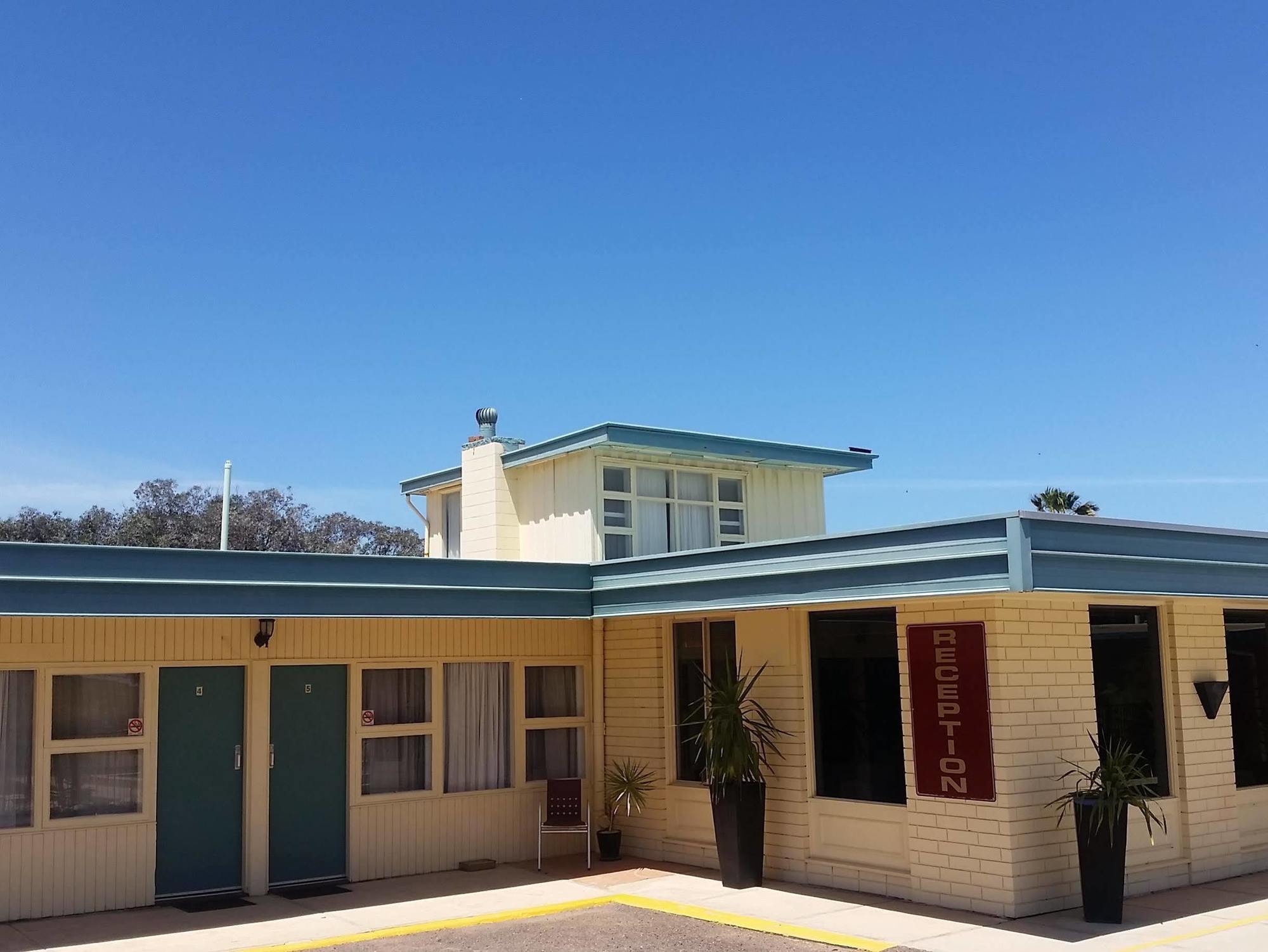 East West Motel Ceduna Esterno foto