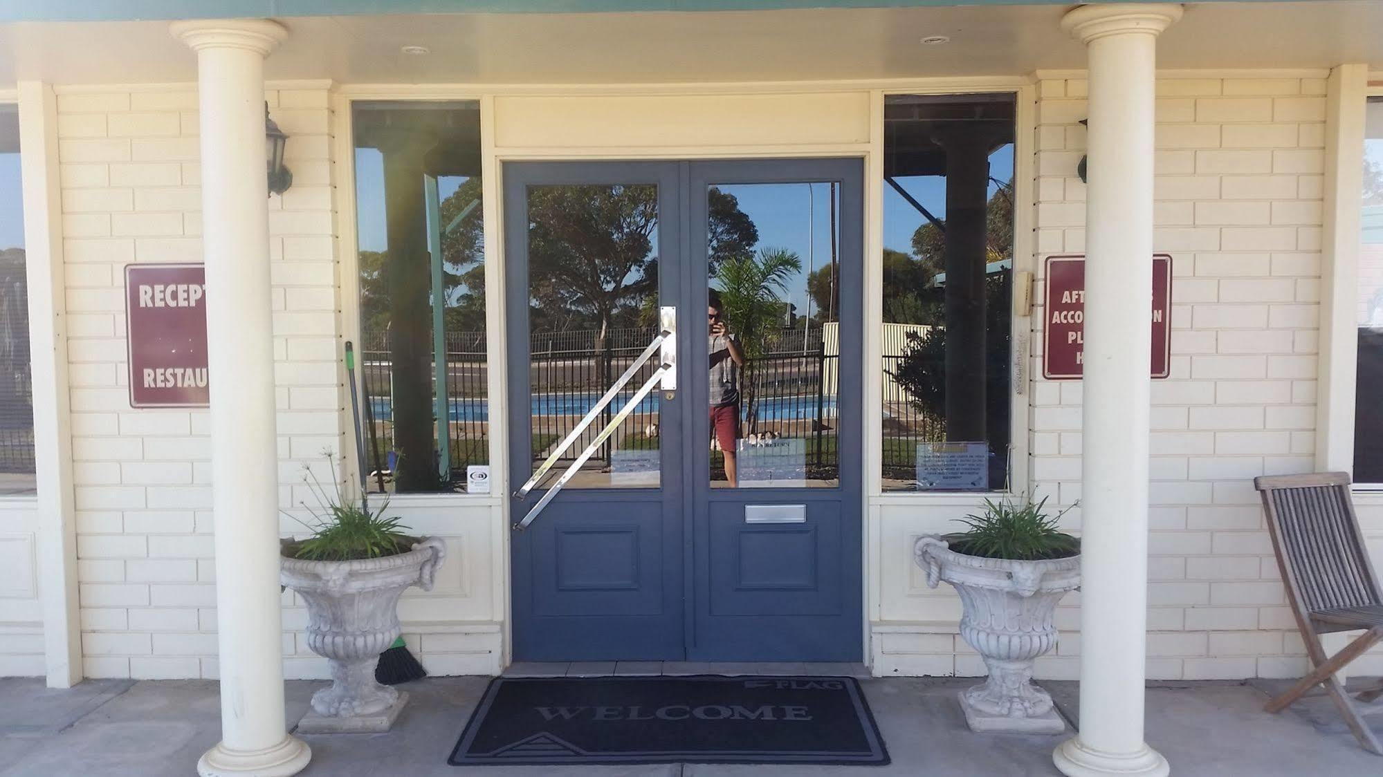 East West Motel Ceduna Esterno foto