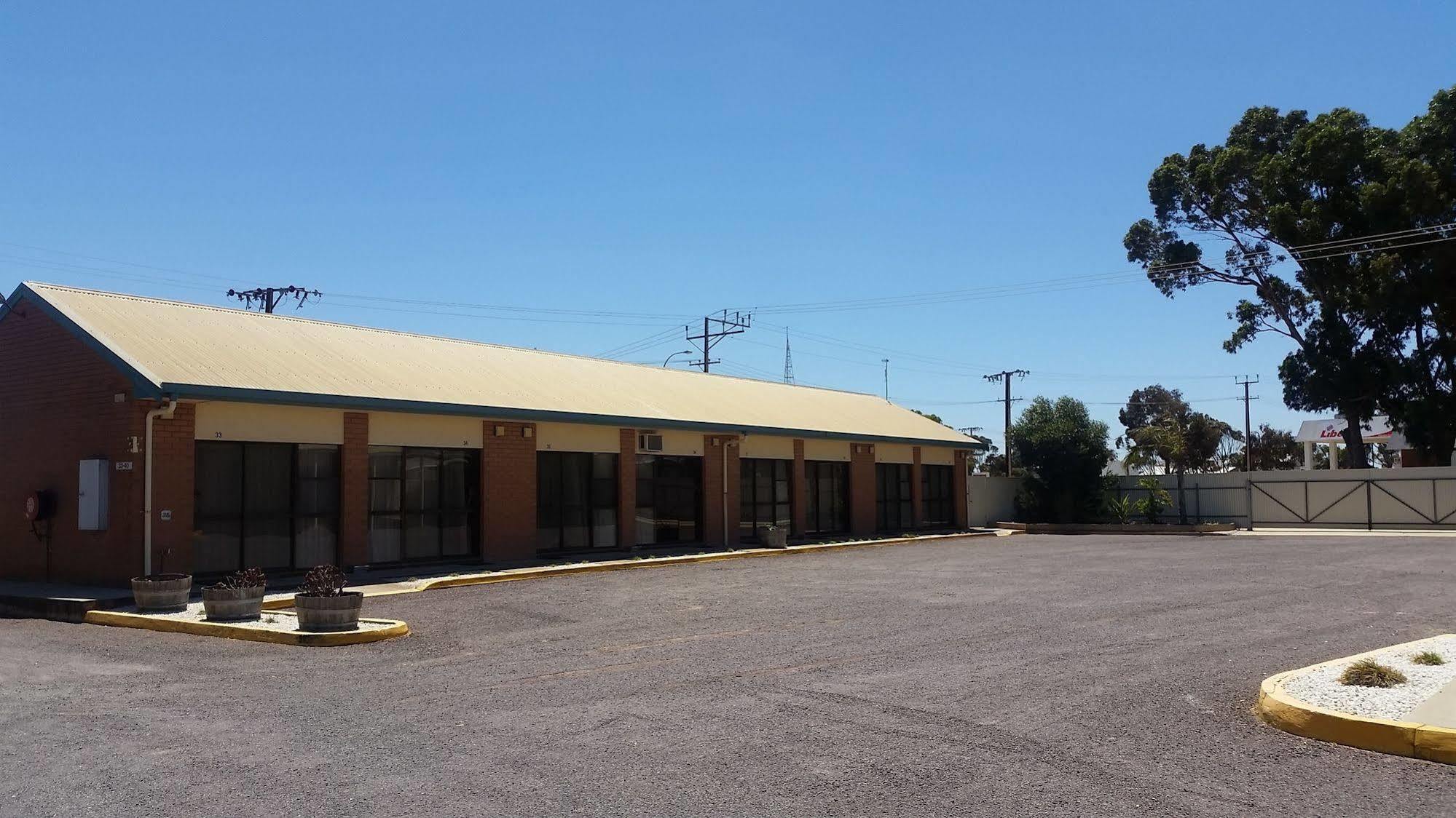 East West Motel Ceduna Esterno foto