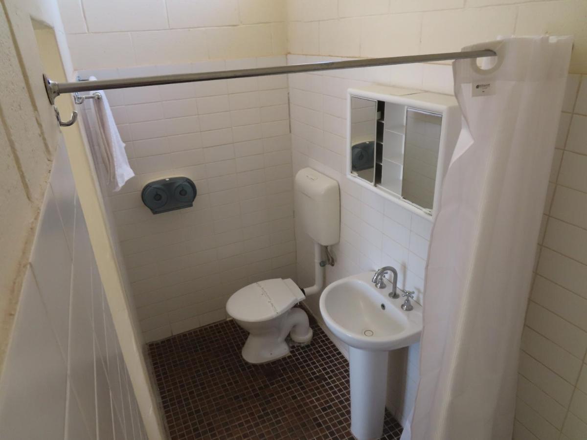 East West Motel Ceduna Esterno foto